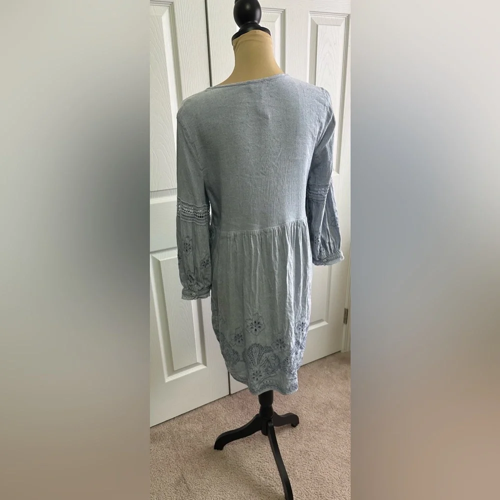 Tommy Bahama Light Blue Embroidered Dress - Picture 4 of 5